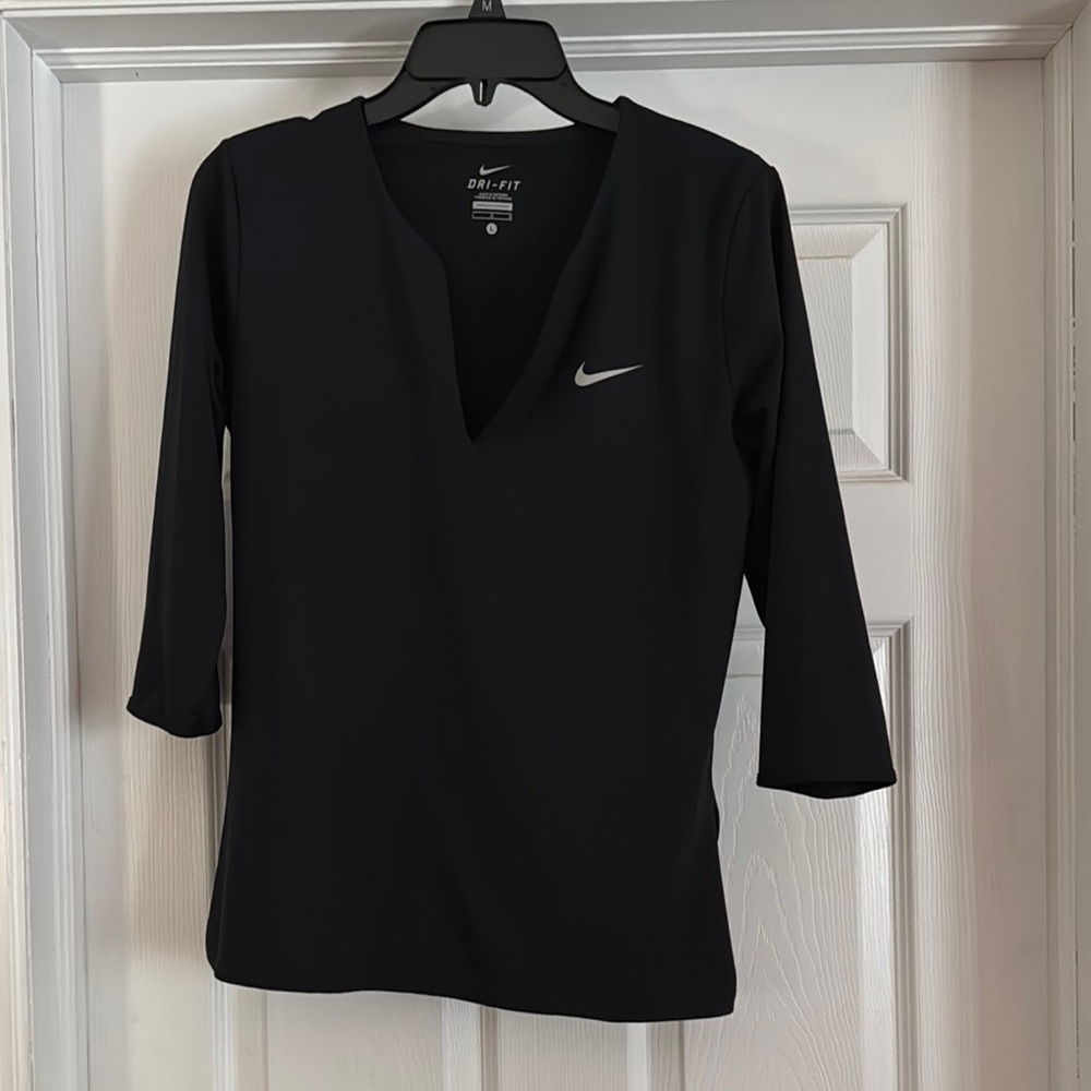 Nike Black 3/4 Sleeve Fitted Tee